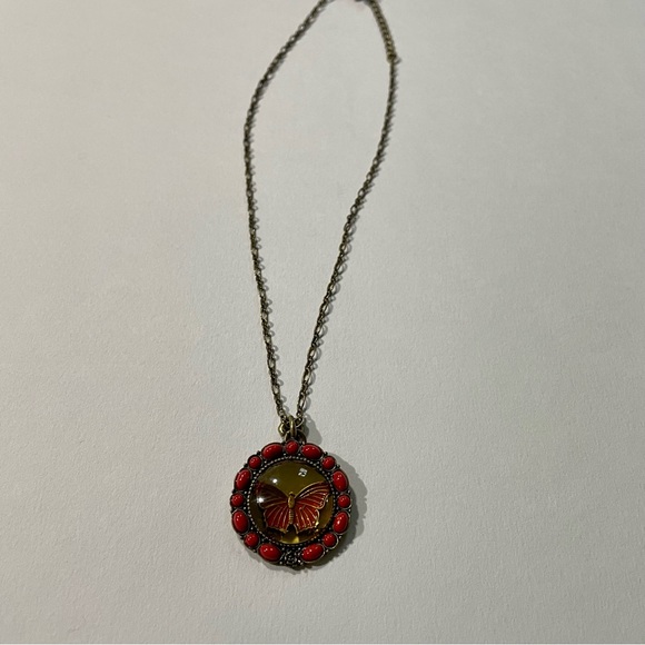 Butterfly Necklace - Picture 4 of 4